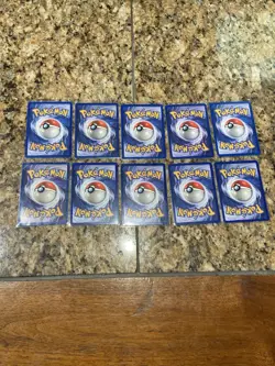 Lot Of 123 Pokemon Cards - Image 2
