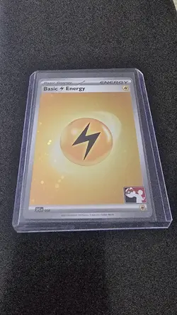 Basic Lightning Energy (Cosmos Holo) 004 Sve: Play Pokemon Stamp Energies Holo - Image 4