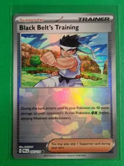 Pokemon TCG SV-Prismatic Evolutions Black Belt's Training #97/131 Poke Ball - Image 1