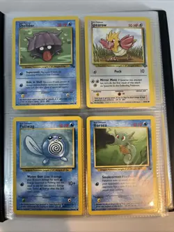 Pokemon Rare 1999 Official Trading Card Binder WOTC 56 Unlimited Vintage Cards - Image 4