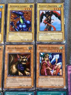Vintage Yu-Gi-Oh! TCG Starter Deck Joey SDJ 17 Card Lot 1st edition Red-Eyes - Image 3