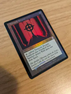 MtG *FOIL* timeshifted Tormod's Crypt in German - Lightly Played - Image 1