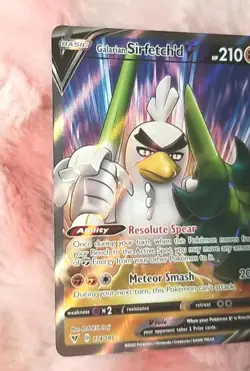 Pokemon TCG Galarian Sirfetch'd V (Full Art) 174/185 Swsh04: Vivid Voltage Holo - Image 2