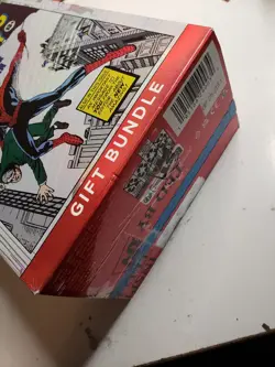 Magic The Gathering Spider-Man Bundle Gift Edition In Hand READ! HOLE IN BOX 195166290041 - Image 5