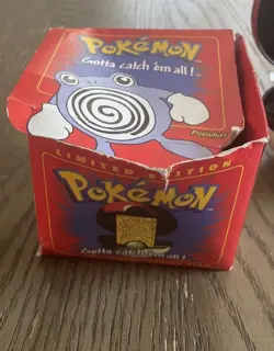 Poliwhirl Pokemon Burger King 23k Gold Plated Trading Card In red Box - Image 4