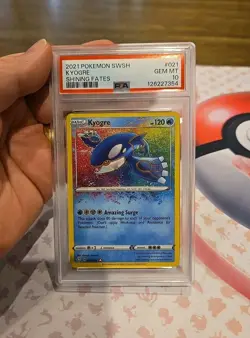 PSA 10 GEM 2021 POKEMON Sword & Shield KYOGRE #021 Shining Fates SWSH - Image 1