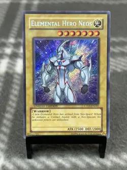 Elemental HERO Neos Yu-Gi-Oh! TCG CT03-EN001 2006 Collectors Tin Limited Edition - Image 1