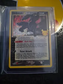 Umbreon Gold Star 17/17 Celebrations Classic Collection Holo Card NM Condition - Image 1