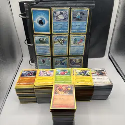 Lot of 2500 Modern Bulk Non Holo- Rare Uncommon Common Pokemon Cards - W/ Binder - Image 1
