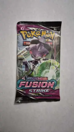 Pokemon TCG Fusion Strike Booster Pack - 10 Cards 820650809163 - Image 1