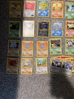 Pokemon TCG Lot of 135 Common/Uncommon - Dragonite Entei Pikachu Magmar Eevee - Image 4
