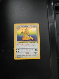 Pokemon - HOLO - Dragonite 4/62 Fossil Holo Pokemon 1999 LP/Lightly Played - Image 1