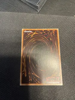 Blackwing Armor Master PGLD-EN077 Premium Gold Unlimited - Image 2