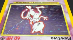 POKEMON TCG MEWTWO 10/102 BASE SET RARE HOLO LIGHT REAR DAMAGE NO PLAY - Image 5