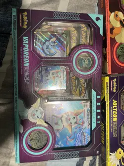 Pokemon Eeveelution Vmax Premium Collection - Vaporeon Flareon Jolteon Set of 3 - Image 3
