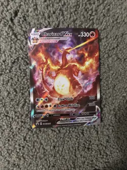 Charizard VMAX SWSH261 SWSH: Sword & Shield Promo Cards Holo - Image 1