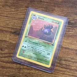 Pokemon TCG Gloom 1st Edition Jungle 37/64 English - Image 3