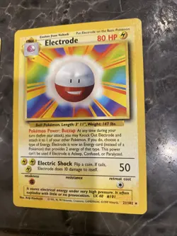 Pokemon TCG Electrode And Voltorb Base Set 67/102 21/102 - Image 2