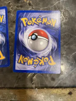 Pokemon TCG Electrode And Voltorb Base Set 67/102 21/102 - Image 4