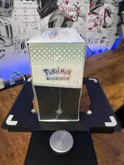 Pokemon TCG Scarlet & Violet Prismatic Evolutions Elite Trainer Box ETB - Image 4