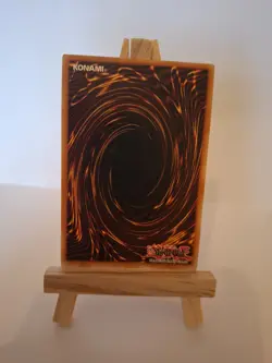BLUE-EYES WHITE DRAGON MVP1-EN055 ULTRA RARE YuGiOh NM English - Image 2