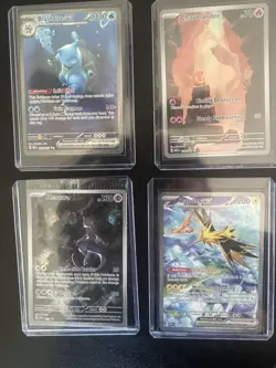Lot of 4 pokemon 151 holo cards. NM condition on all - Image 1