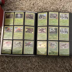 BINDER FULL OH HOLO POKEMON CARDS 250+ - Image 4