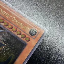 Super-Ancient Dinobeast (UTR) LODT-EN088 Light of Destruction Unlimited NM - Image 4