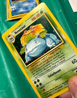 Venusaur 15/102 Holo Base Set LP/NM Condition Pokemon Card - Image 4