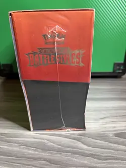 Pokemon TCG Sword & Shield - Battle Styles - Elite Trainer Box ETB RED X1 - Image 4