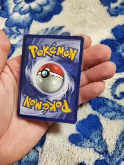 LP Pokemon Card - Mew #8 WoTC Black Star Promo - Image 2