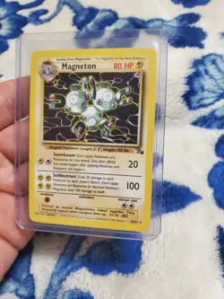 Magneton 26/62 Fossil Regular LP Pokemon card - Image 1
