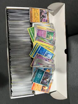 1000 pokemon card bulk lot collection - Image 1