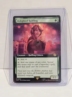 Delighted Halfling (Extended Art) Universes Beyond: the Lord of the Rings: Tales - Image 1