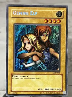 Yu-Gi-Oh! | Gemini Elf | LON-000 | Secret Rare | 1996 Vintage | LP Condition - Image 1