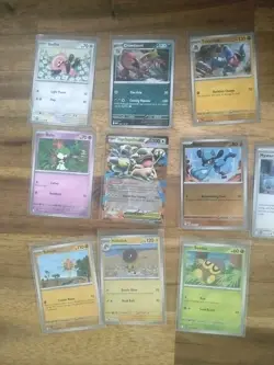 10 Pokemon Cards Bulk Lot tcg - Image 1