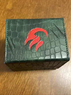 Tarkir Dragonstorm Ureni, the Song Unending Premium Alcove Edge Deck Box - Image 5