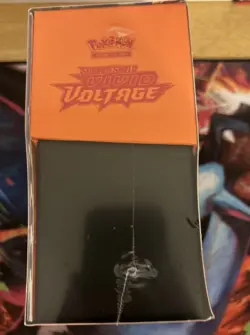 Pokemon TCG Sword And Shield Vivid Voltage ETB FactorySealed Brand New - Image 4