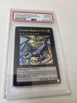 Yugioh PSA 10 GEM Legendary Dragon of White WSUP-EN051 Secret - Image 2