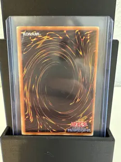 Yu-Gi-Oh Dark Magician Ultra Rare Card P4-02 - Image 2