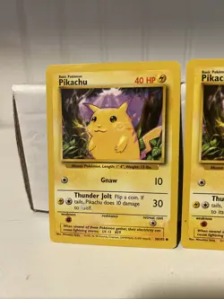 Pokemon Pikachu 58/102 Yellow Cheeks Base Set 1999 Non Holo - Image 2