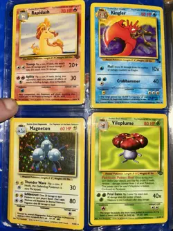 Pokemon TCG Base/Topps Card Lot (204) Holographic 1999 Dragonite Charmander VTG - Image 4