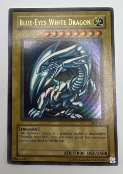 Vintage Yu-Gi-Oh! Blue-Eyes White Dragon (SDK-001 Kaiba Unlimited) Heavy Play - Image 1