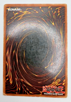 Vintage Yu-Gi-Oh! Blue-Eyes White Dragon (SDK-001 Kaiba Unlimited) Heavy Play - Image 2