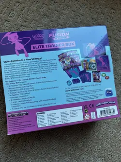 Pokemon TCG Fusion Strike Elite Trainer Box ETB New & Sealed - Image 5