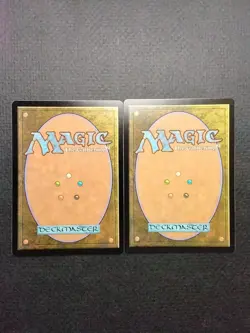 Return to Ravnica Hallowed Fountain x2 1 Regular & 1 Retro Variant - Image 2