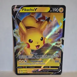 Pikachu V 043/185 Vivid Voltage NM Ultra Rare Pokemon Card - Image 1