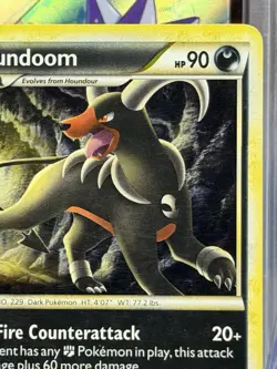 Houndoom 5/90 Undaunted Holo LP Pokemon TCG - Image 4