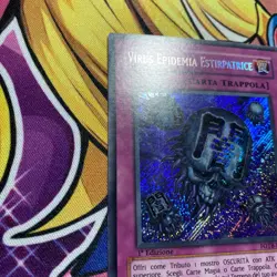 Yugioh! Eradicator Epidemic Virus FOTB-IT068 Italian 1st Edition Secret Rare MP - Image 2