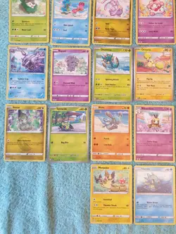 ILLUSTRATOR SAYA TSURUTA BUNDLE OF POKEMON CARDS - Image 4